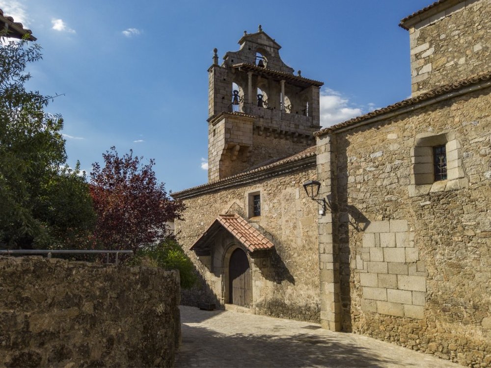 Igreja paroquial da aldeia de San Martín de Castanãr